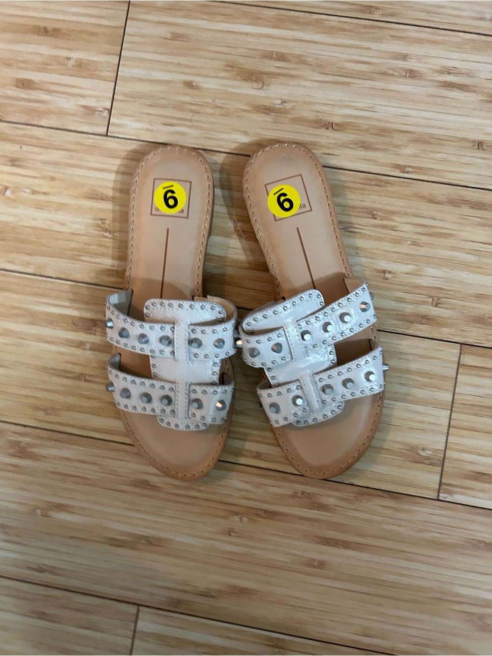 Dolce Vita White Leather Slide Sandals - Women's - Picture 2 of 6